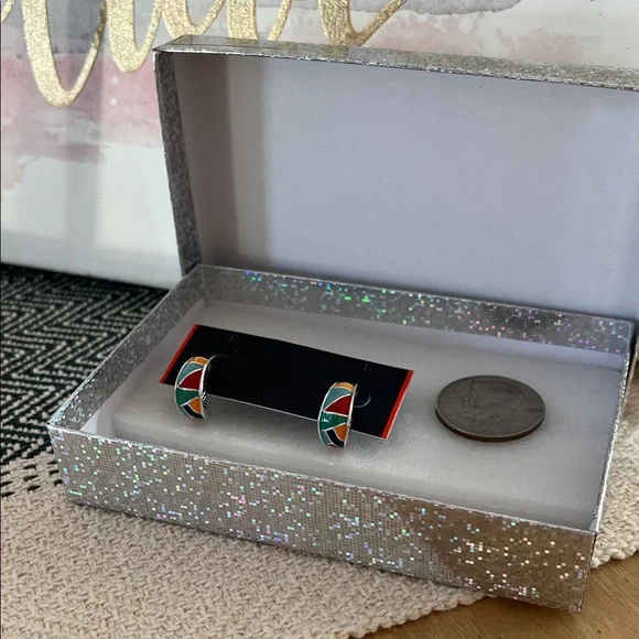 Fashion Jewelry Half Moon Aztec Earrings - Picture 2 of 4